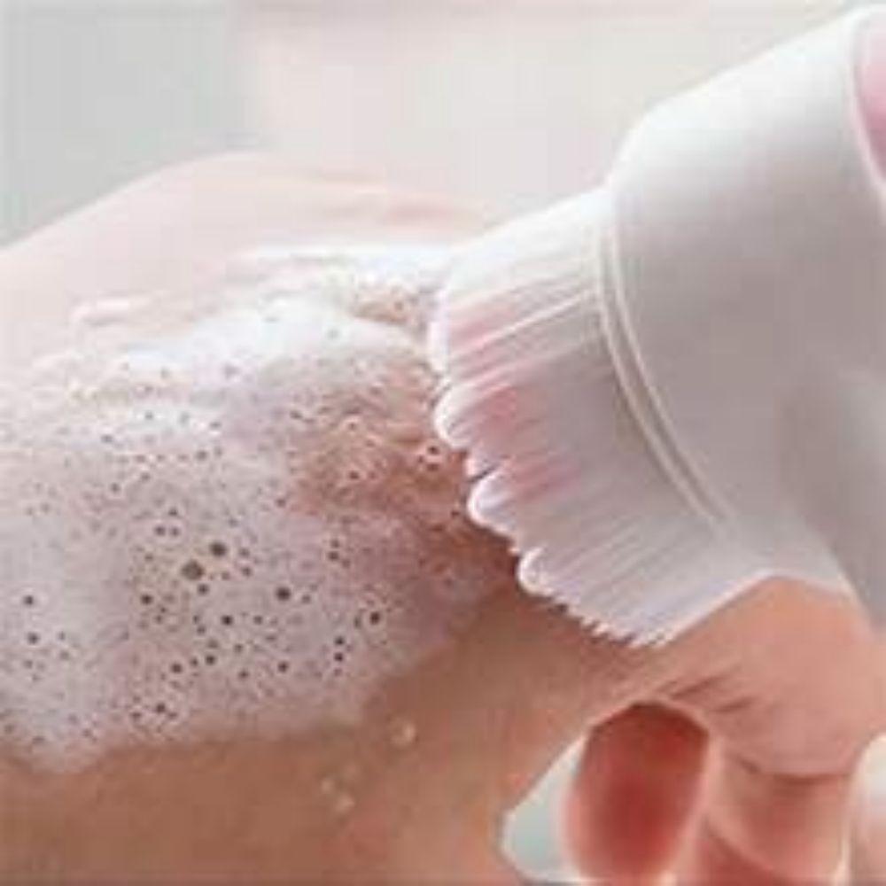 Easy Clean Nylon Pet Paw Brush For Gentle Grooming
