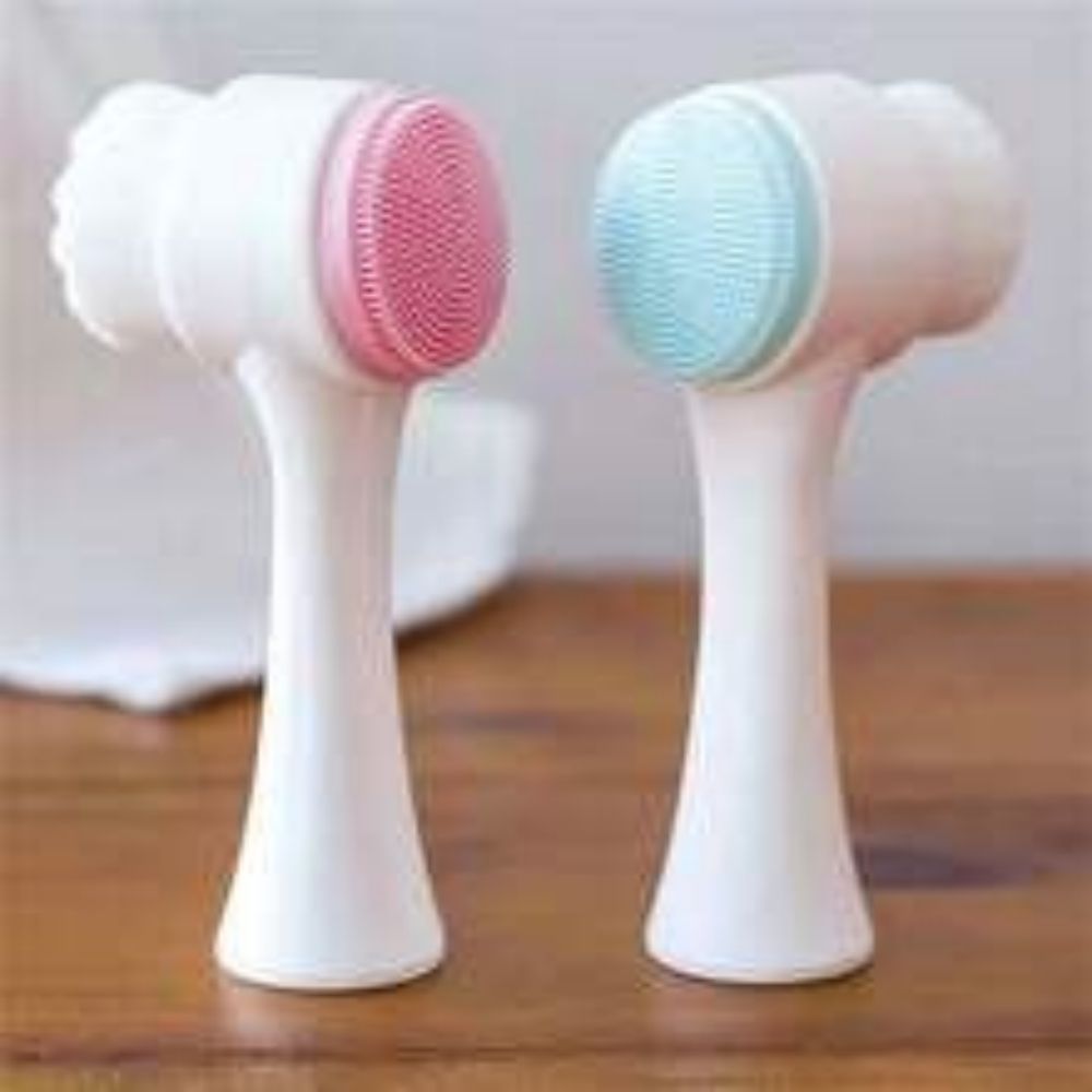 Easy Clean Nylon Pet Paw Brush For Gentle Grooming