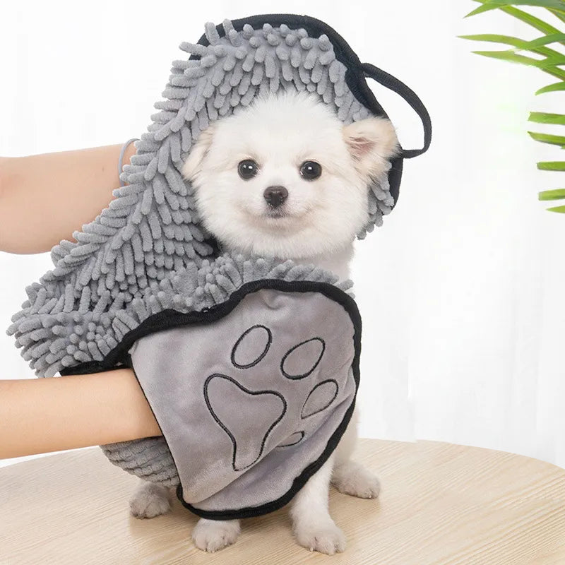 Absorbent Pet Bath Towel With Hand Pockets For Quick Drying And Cleaning