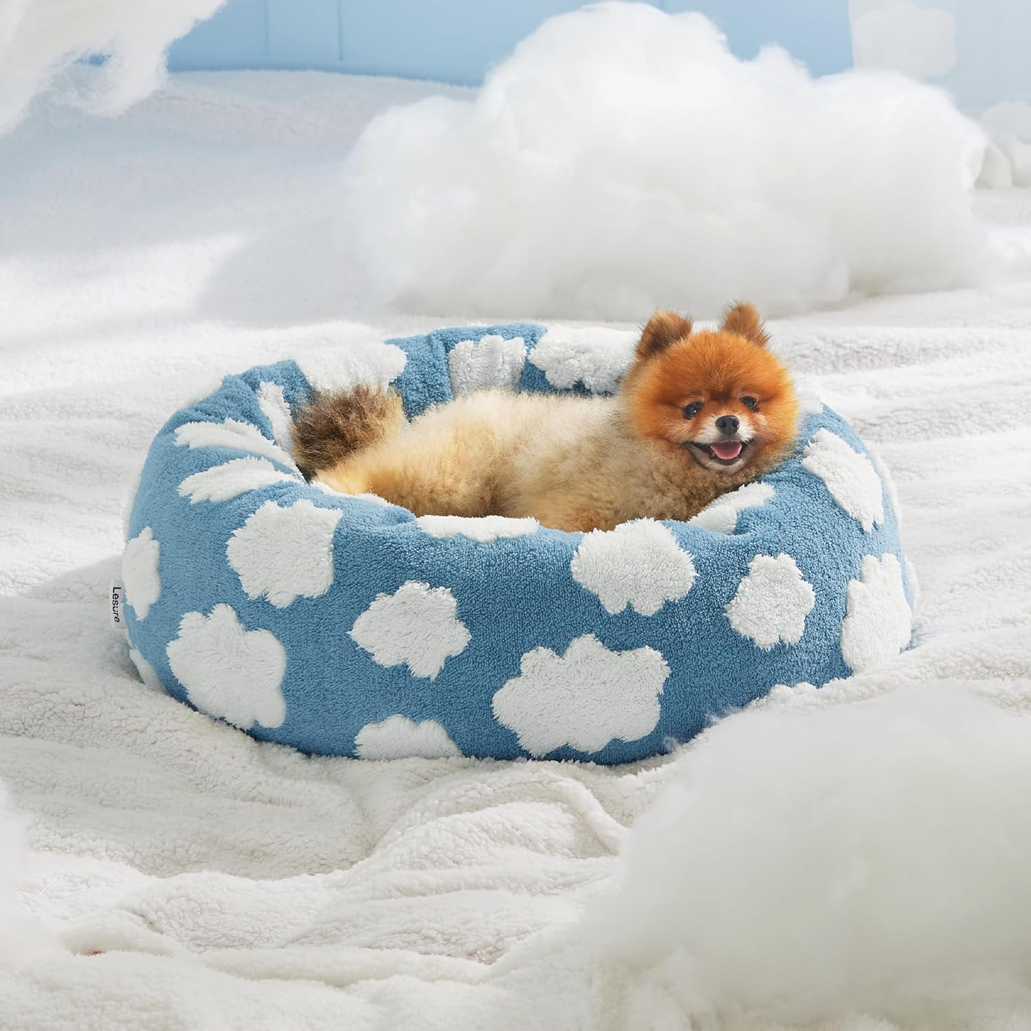 Round Calming Pet Bed With Plush Design And Anti Slip Base