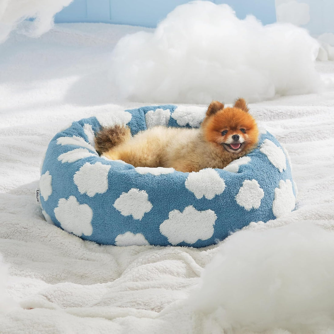Round Calming Pet Bed With Plush Design And Anti Slip Base