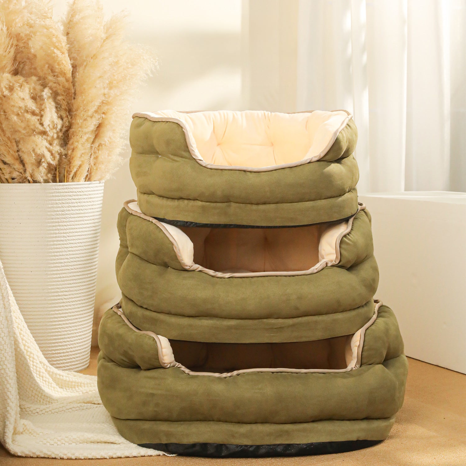 Plush Pet Sofa Bed With Thick Washable Warm Design