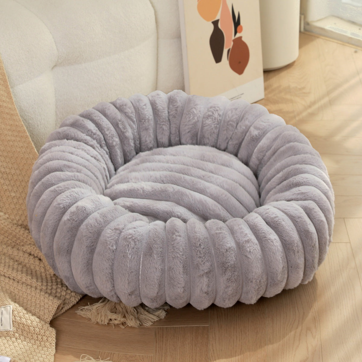 Thick Plush Round Pet Bed For Warm And Cozy Sleep