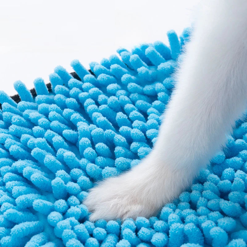 Absorbent Pet Bath Towel With Hand Pockets For Quick Drying And Cleaning