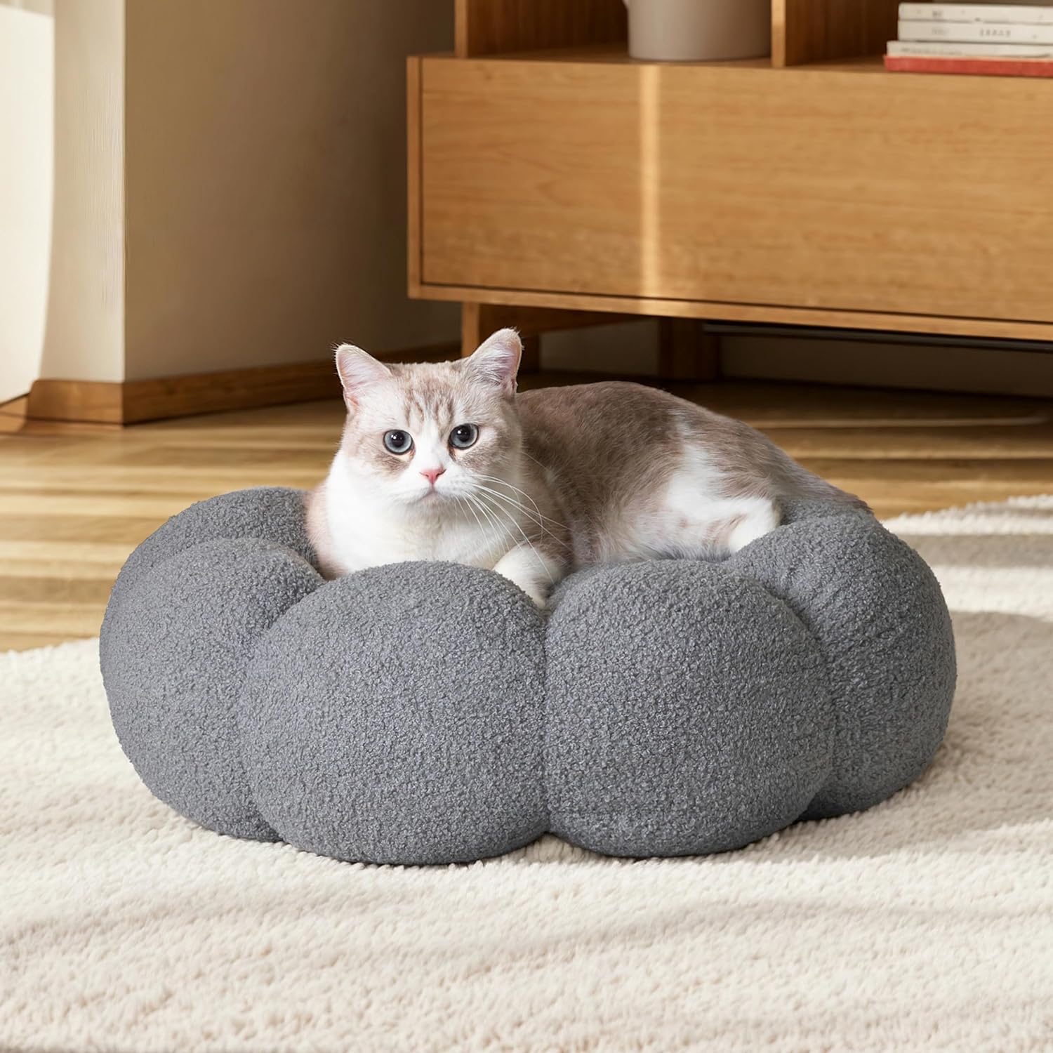 Fluffy Flower Pet Bed With Plush Design And Non Slip Base